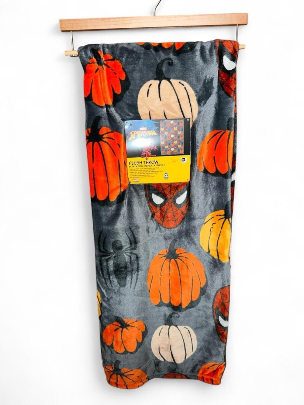 Marvel Spider-Man Gray Plush Throw Blanket with Orange Pumpkins